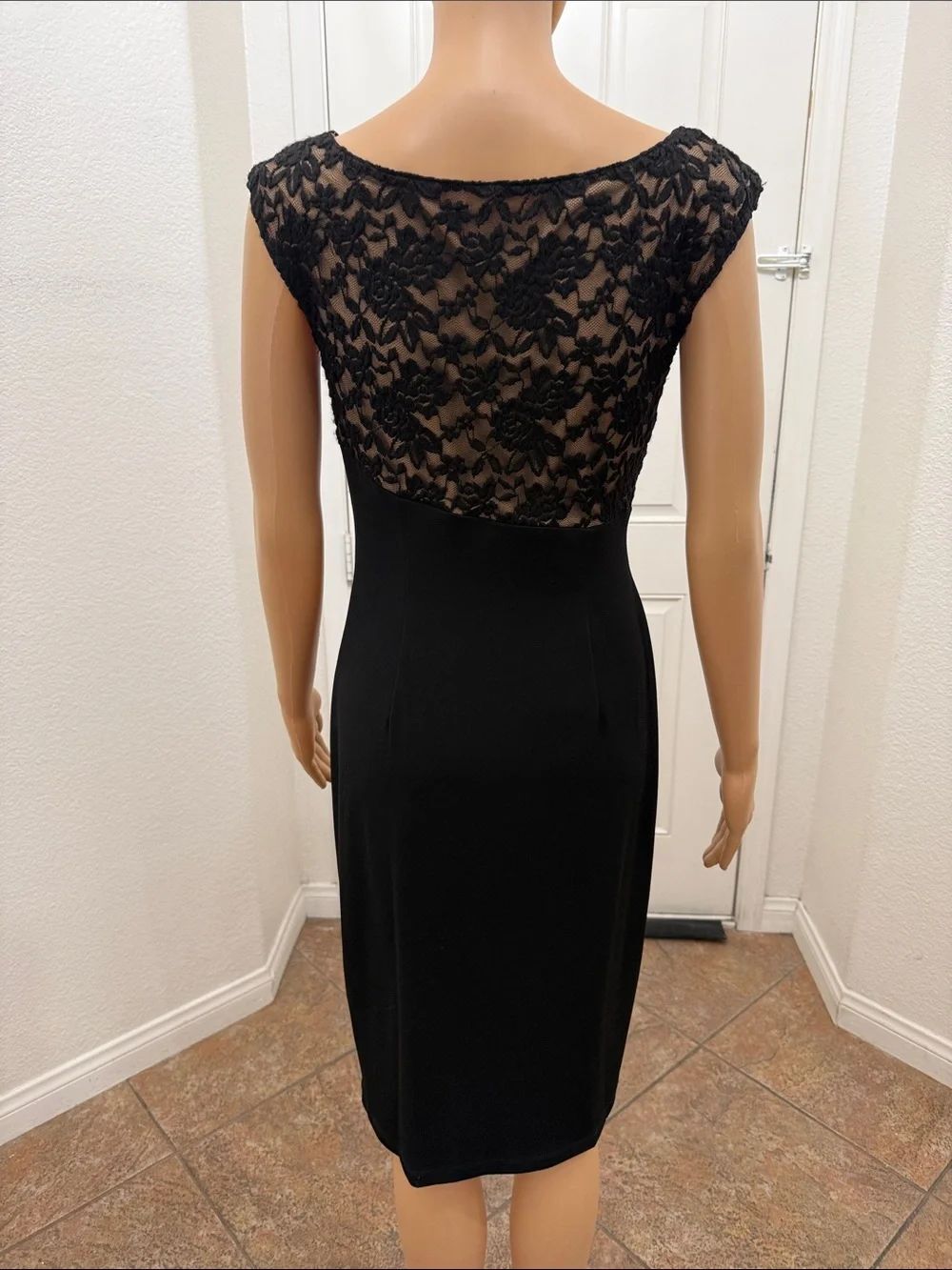 Connected Apparel Black Floral Lace Bodice Slimming Draped Waist Midi Dress Sz 6 - Picture 6 of 9